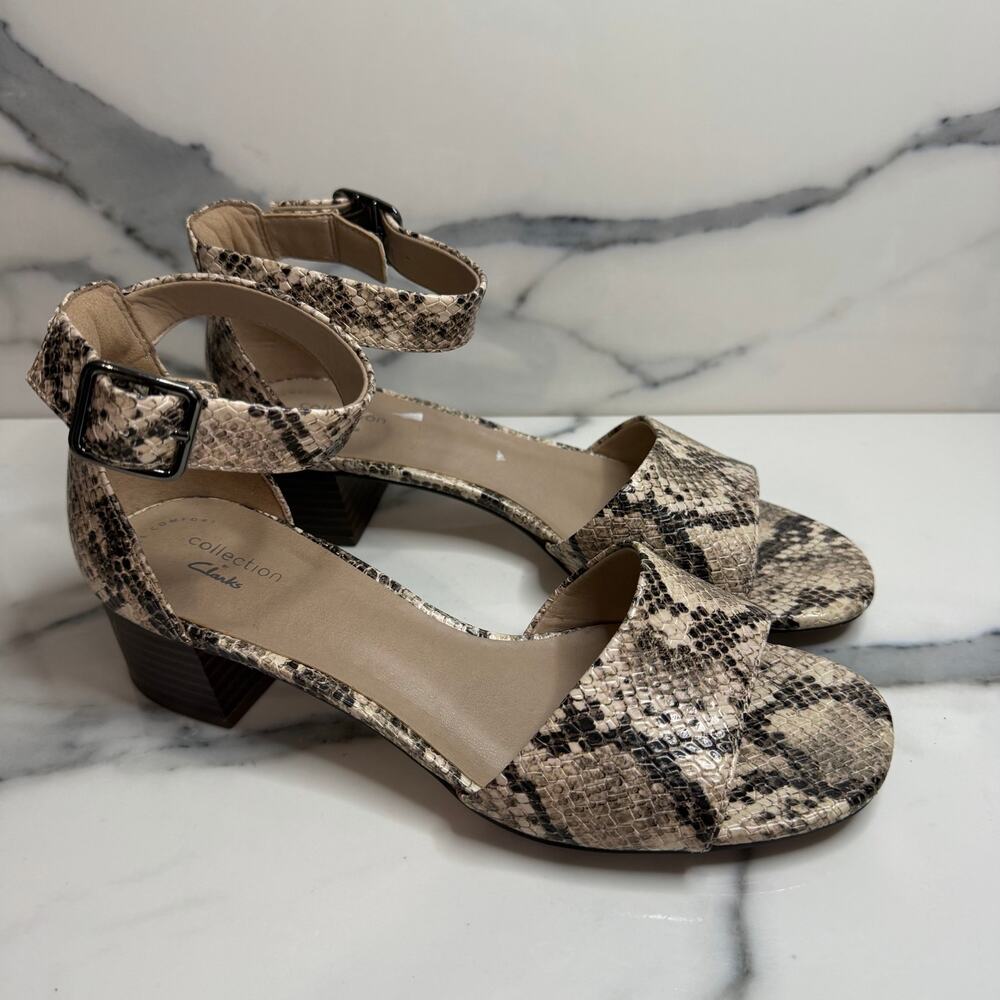 Clarks Womens Snake Embossed Leather Elisa Dedra Sandals Sz 8 Block Heel Pep Toe